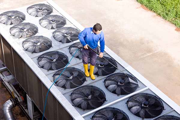 Cleveland Ohio commercial HVAC systems cleaning
